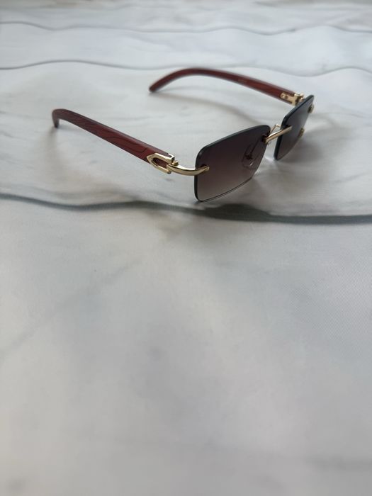 Ochelari de soare Cartier noi, nepurtați