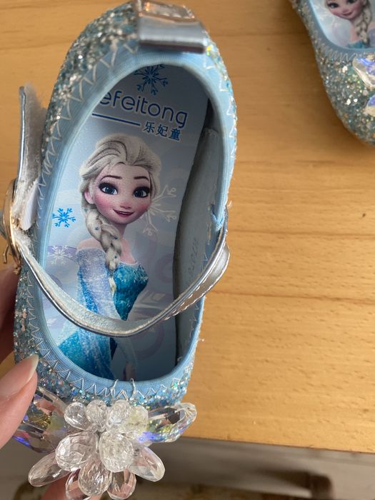 Обувь для девочки 23 р за 5000 тг