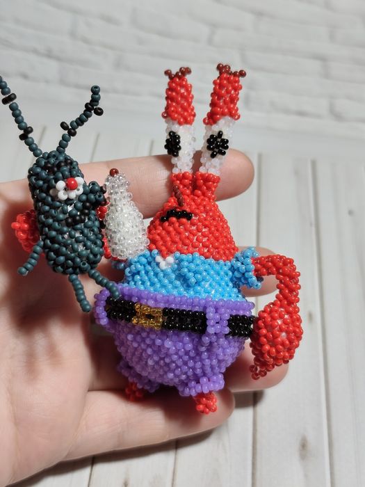 Фигурка из бисера