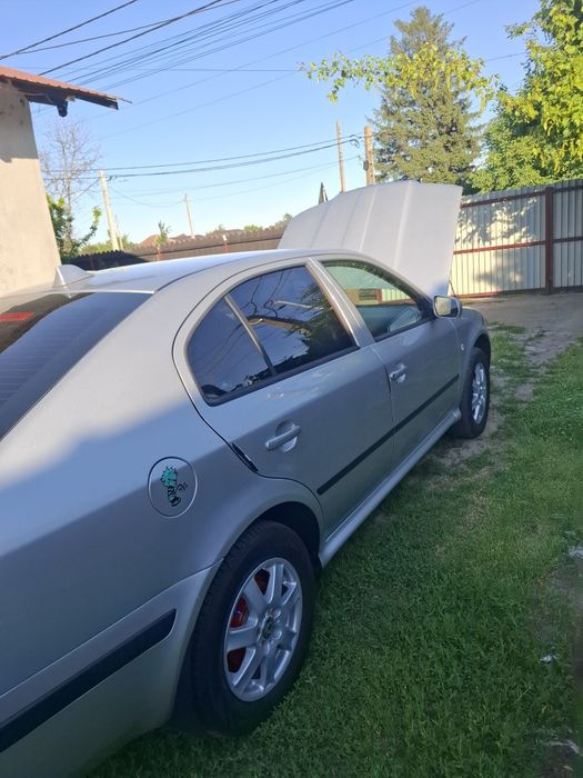 Vand scoda octavia1 în stare perfecta de fuctionare!
