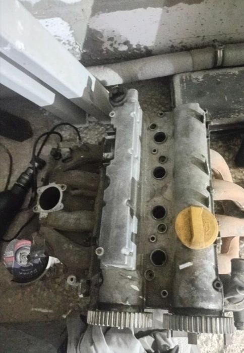 Opel головка 1.8