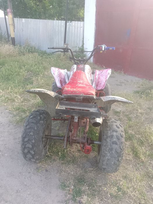 продам квадроцыкл
