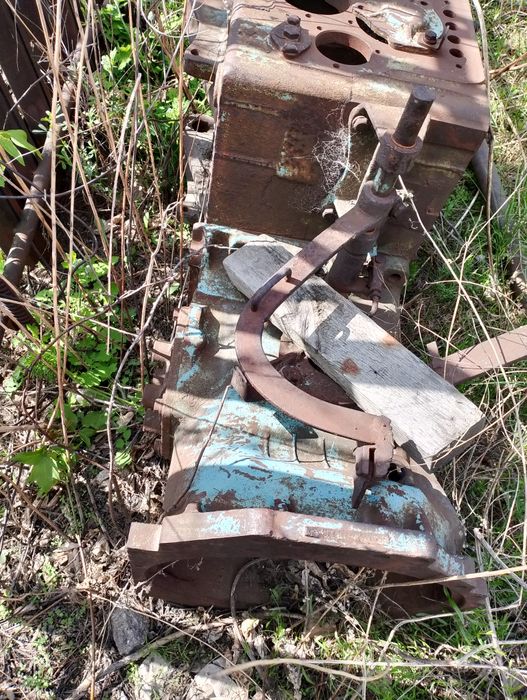 Продам коробку +промежуток