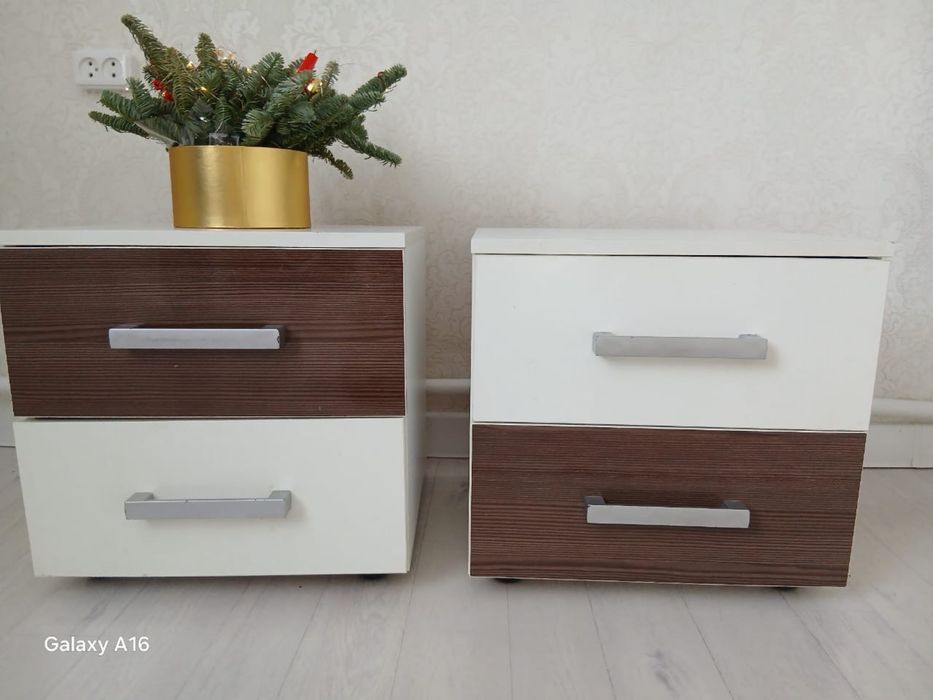 Тумбы прикроватные