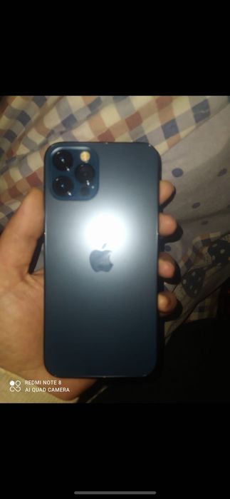 Iphon 12 pro.          256 гб