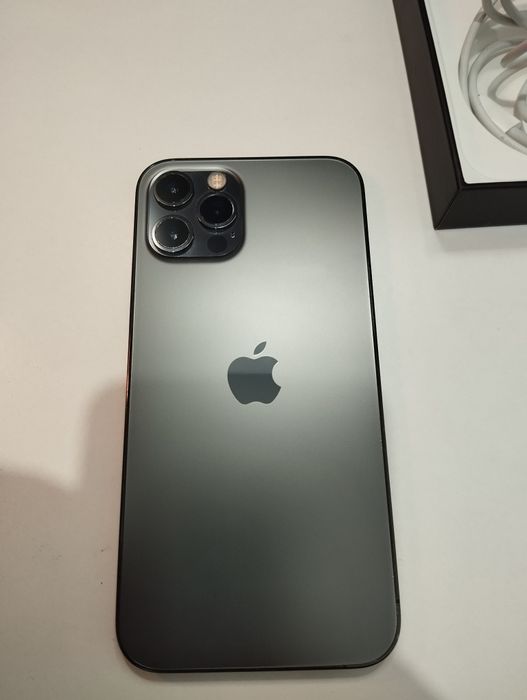 iPhone 12 Pro Silver 128GB - Baterie 100% - Display Defect (Cutie + Hu