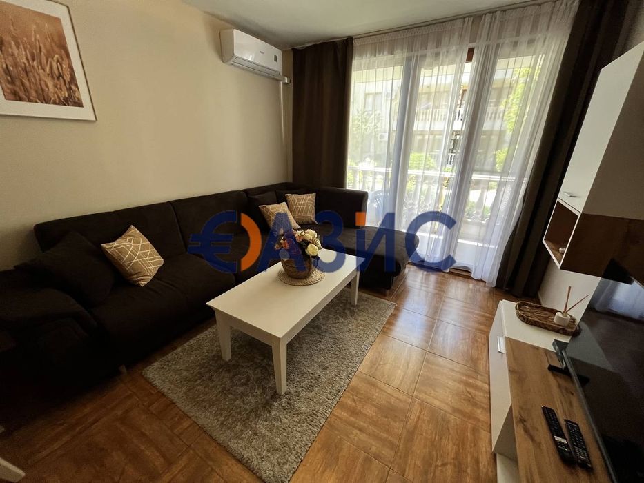 Продава се Двустаен апартамент в Свети Влас - 70 кв.м за 1928 €/кв.м - Снимка #9