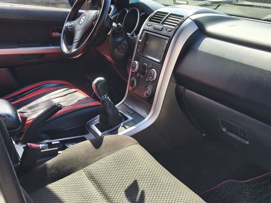 Suzuci grand vitara 4x4 1,9   Diesel 2010 Euo 5.