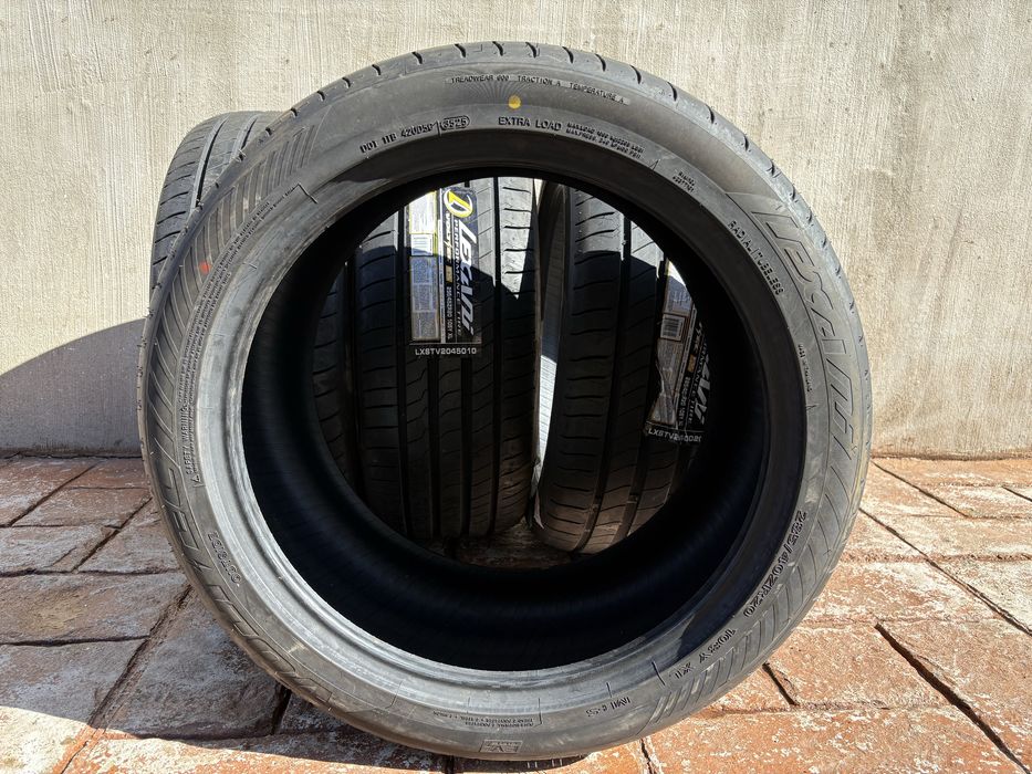 Летни гуми 255/45/20-285/40/20 dot25