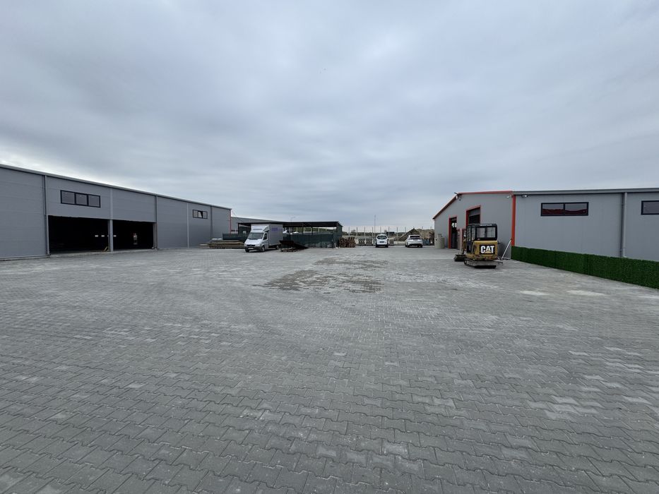 Hala spatiu inchiriat depozit Magazin si Showroom