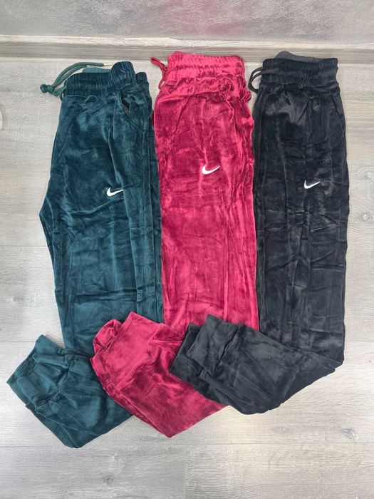 Set pantaloni catifea