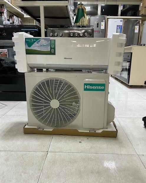 Кондиционер hisense 12 wings со склада имеется доставка по городу!!!