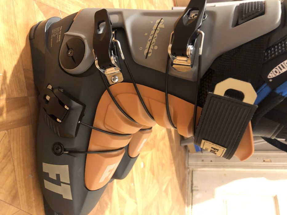 Clapari Full Tilt Classic Pro noi marime mondo 26,5cm