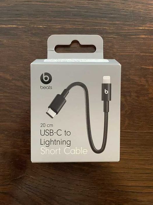Cablu Beats USB-C la Lightning, 20cm, Woven negru
