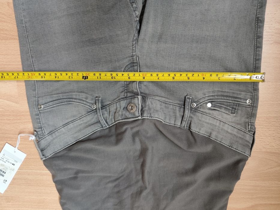 Нови сиви дънки за бременни  H&M, размер М