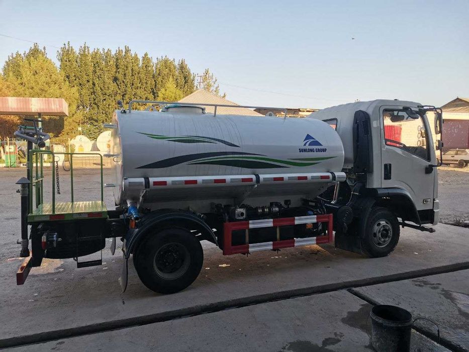 Dongfeng Suv tashish Mashinasi. 33000 probek. Dizel yoqilg'i