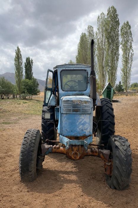 Продам Трактор T-40