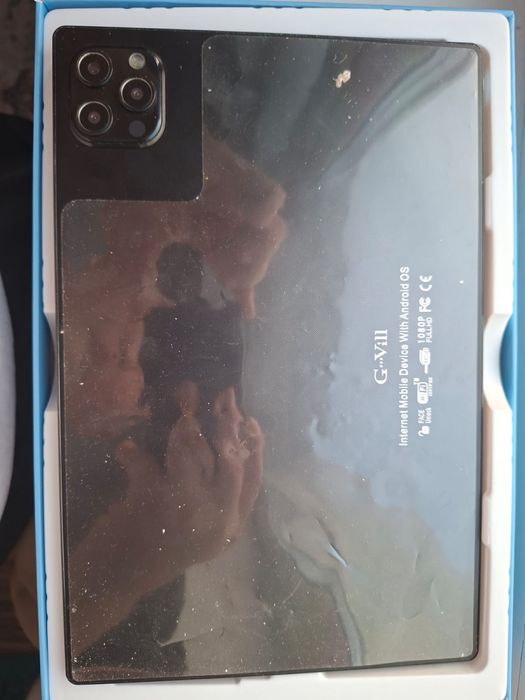 Продам планшет новый с коробкой