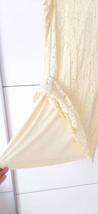 Дамска рокля Reserved 42р