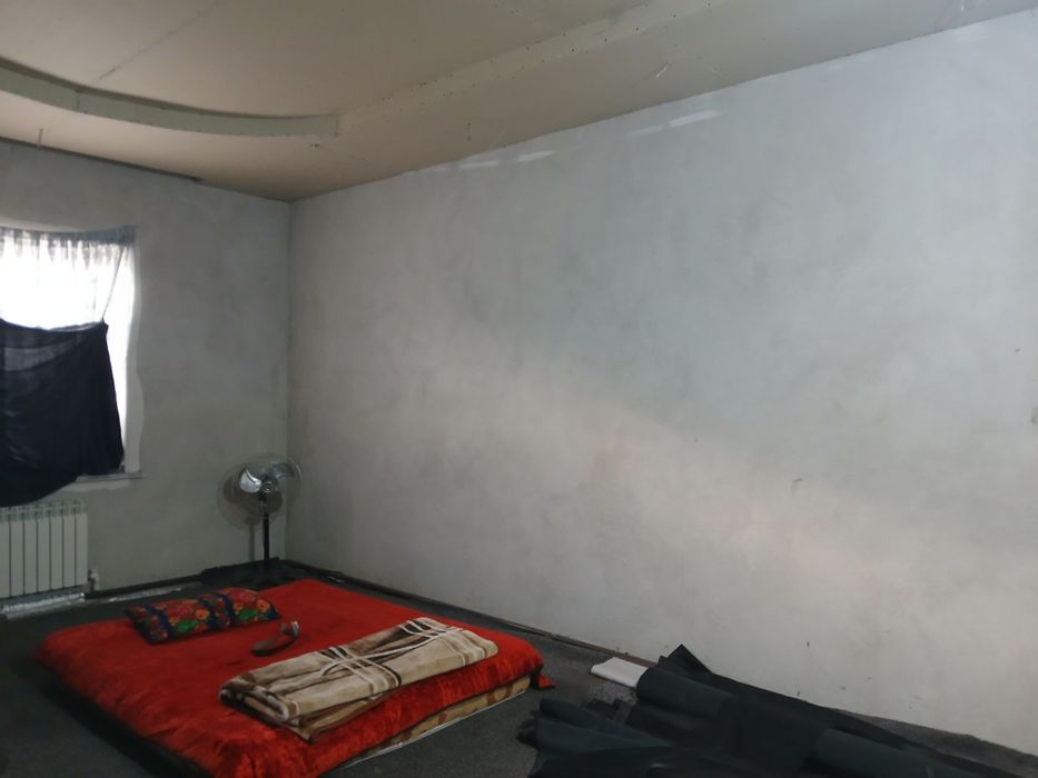 Бектемир тумани.6 соток 4хона.энига: 20метр.буйига:30 метр.