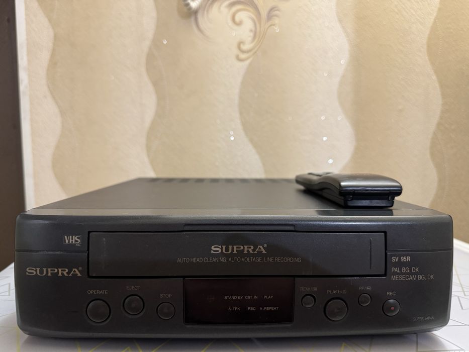 Продаётся видеомагнитафон Supra (Япония)