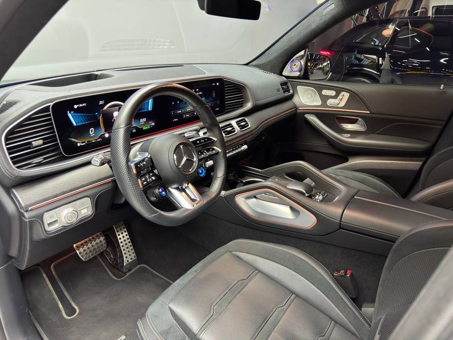 Продается Mercedes Benz GLE53 Amg