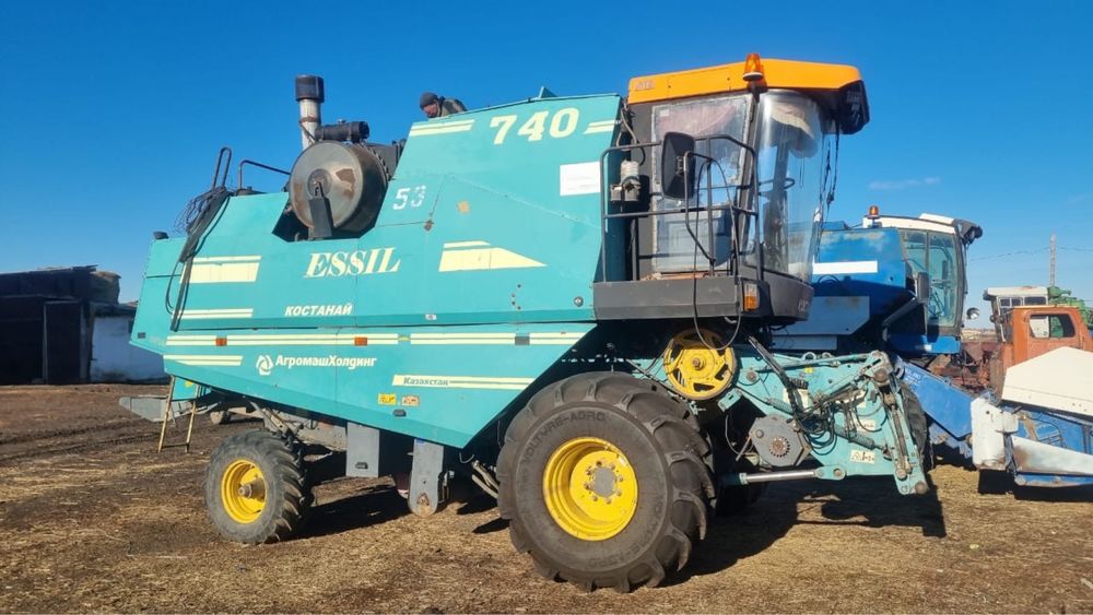 Комбаин Essil 740