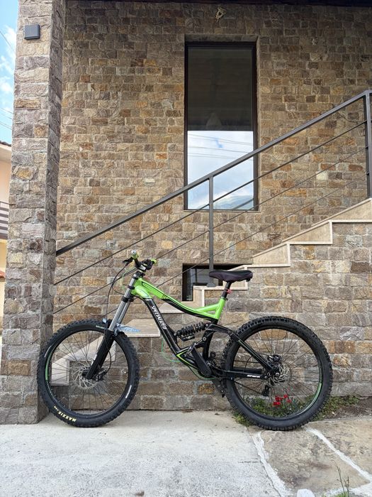 Колело Downhill bike Specialized ,, L “ размер ТОП!