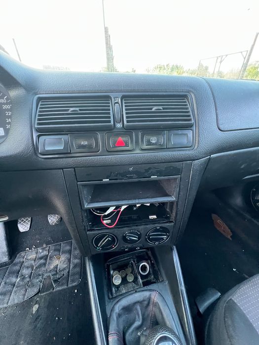 Golf4 1.9TDI 101кс помпа дюза - На части