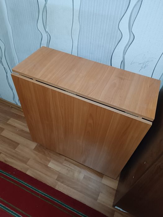 Продам Стол-книжку раскладной