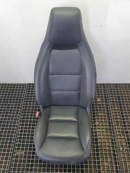 Scaun stanga fata Mercedes Benz GLA-Class X156 (2013 - 2017) 2.2 cdi OM651.930