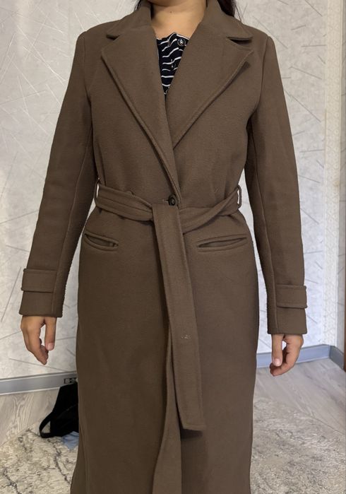 Продам женское пальто