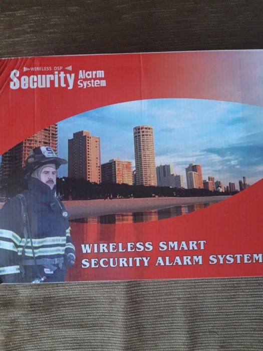 GSM алармена система + два безжични датчик подарък