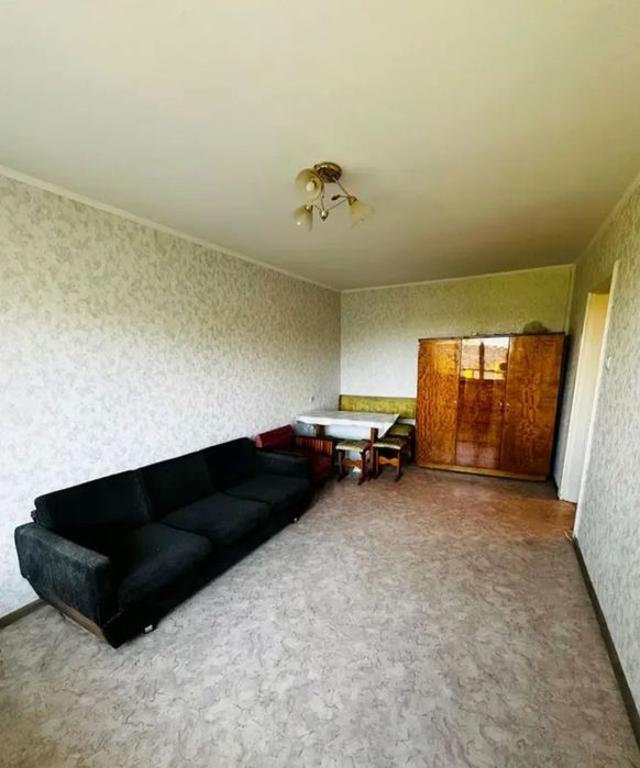 Продам 1 ком квартиру в районе Бэста