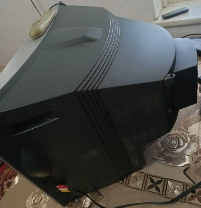 Televizor (LG) Flatron