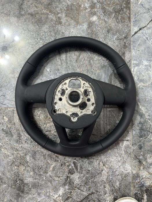 Volane Audi A1 A3 A4 A5 OEM 4 Bucati !