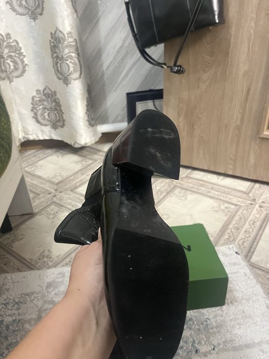 Срочно продам ботильены