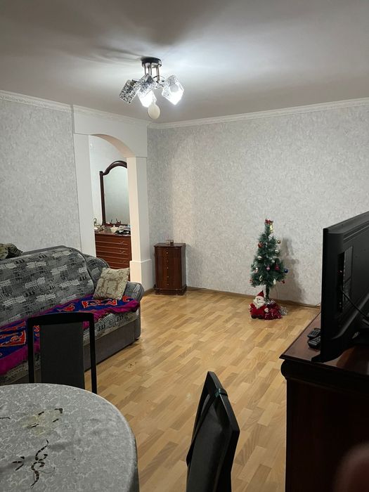 Продам двухкомнатную квартирутиру