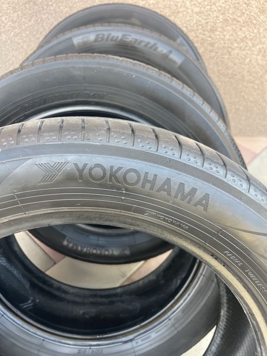 Yokohama BlueEarth A 215/55 R17