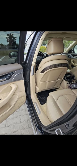 Vand audi A8 2016