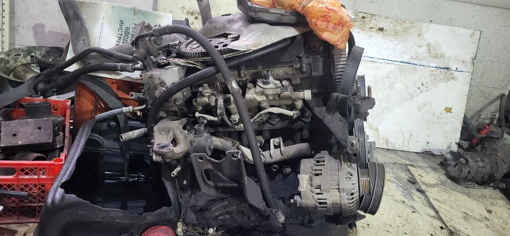 Lancer  мотор 4g15 1.5л.