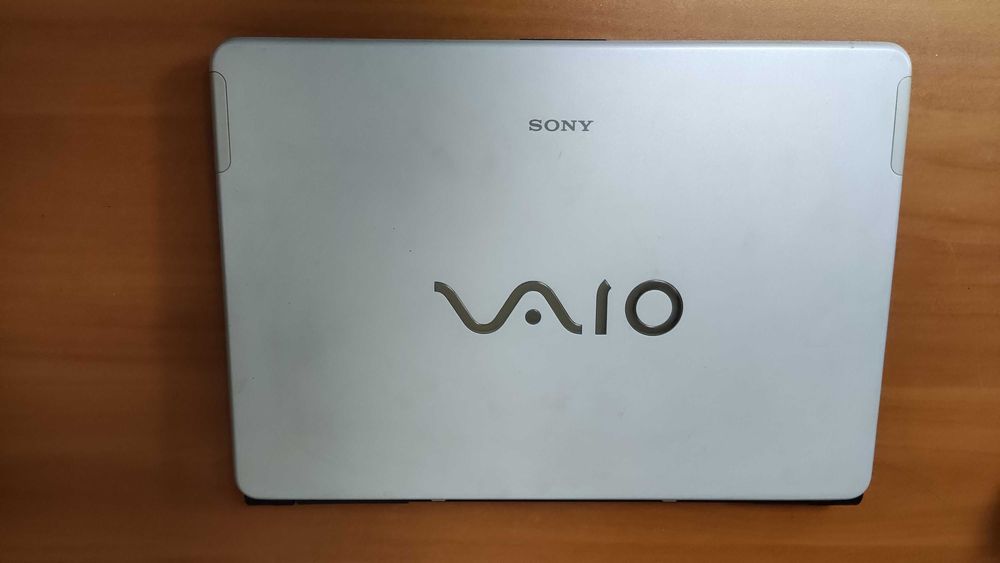 Корпуси за лаптопи