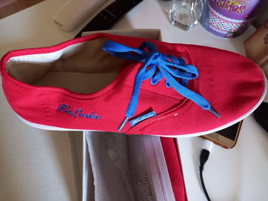 Кеды 40 размер новые