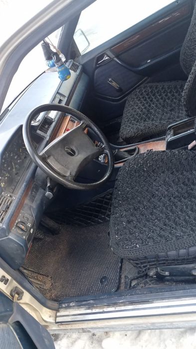 Машина мерс 124 продам или обменяю