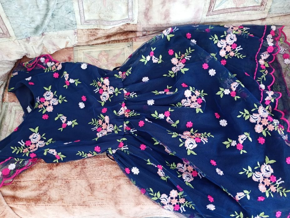 Rochiță elegantă florală