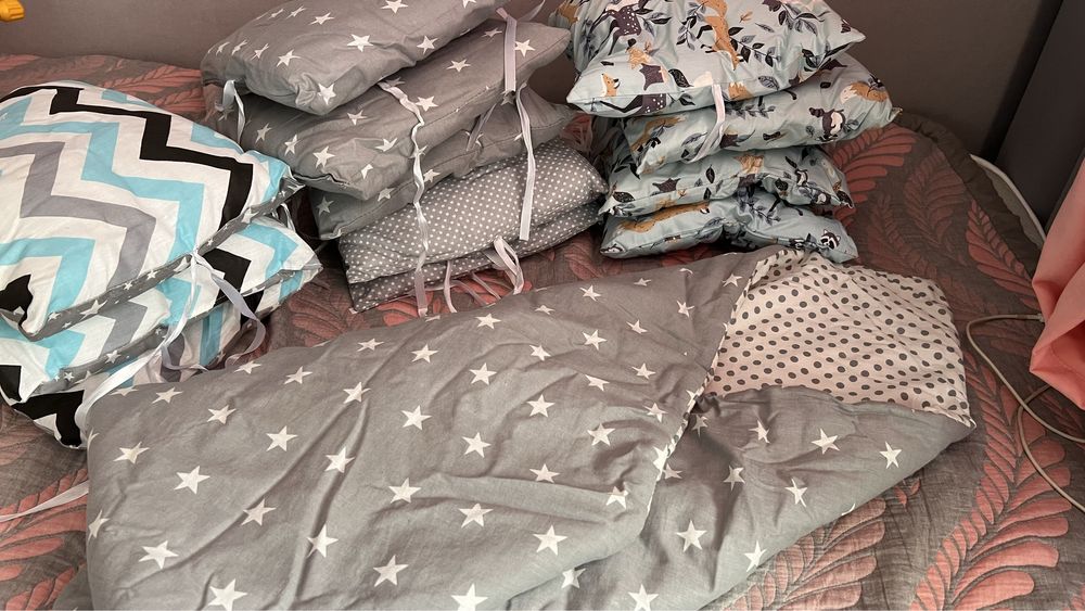 Продаю бортики и корпешка для детс.кроватки