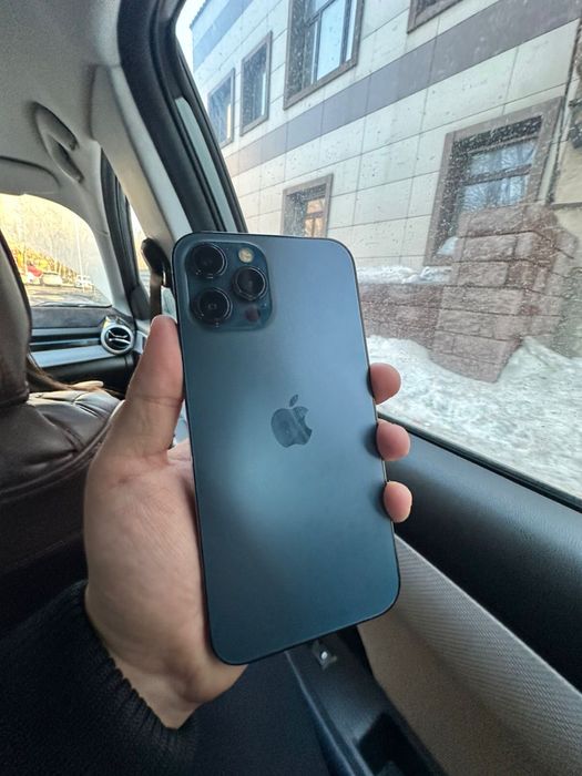 Продаю Iphone 12 Pro Max