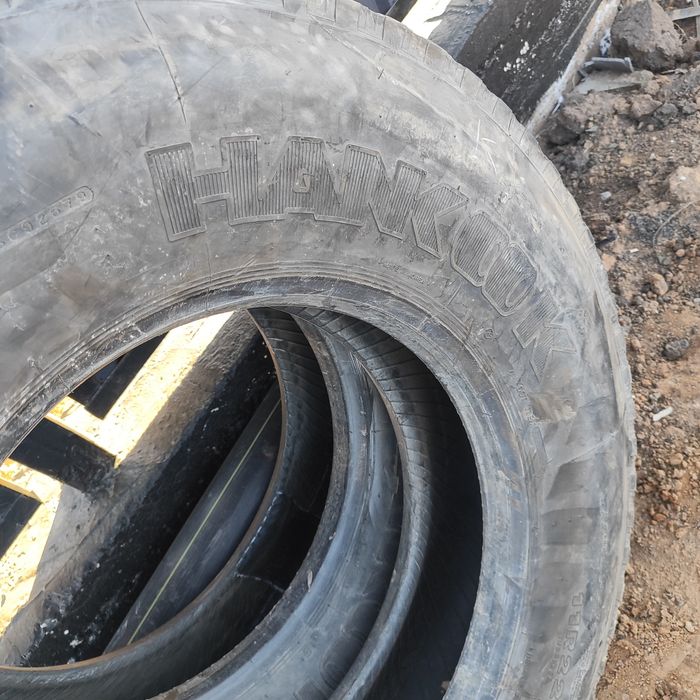 Продам грузовые шины