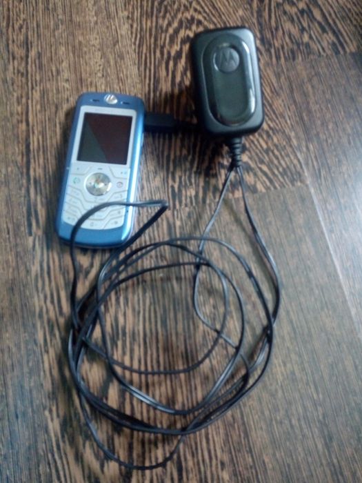 Зарядно за Nokia, Siemens, Motorola, стари телефони за части