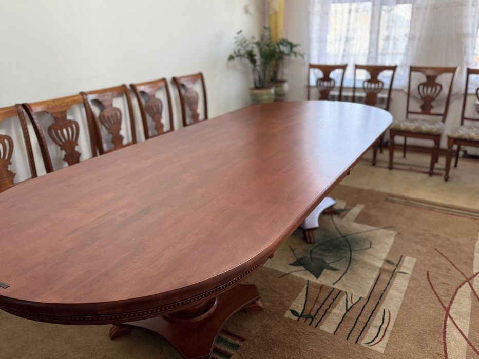 Гостиный стул шикарный